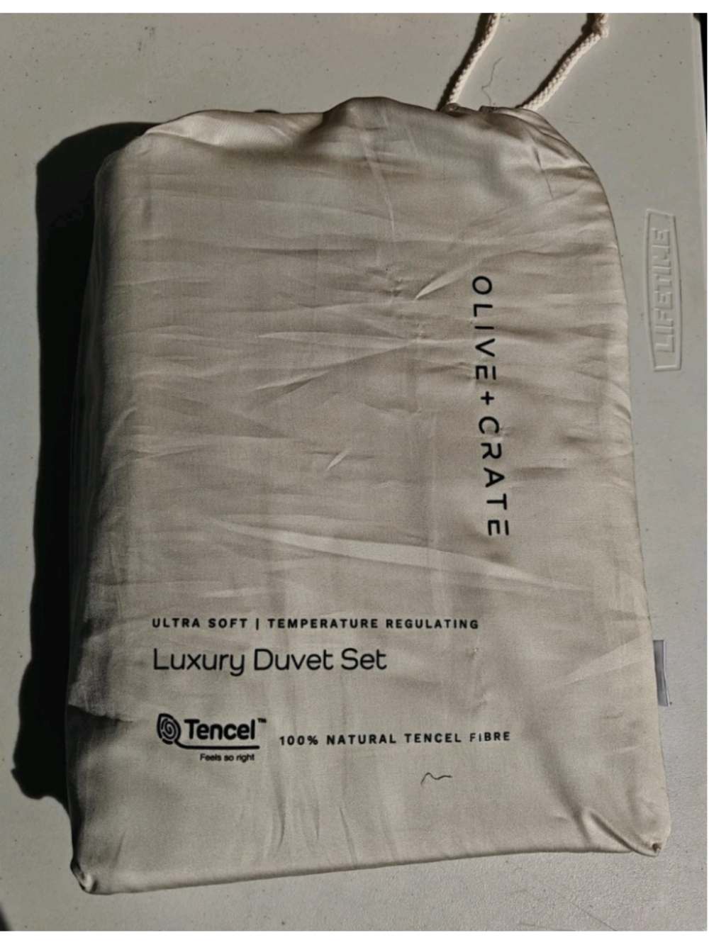 OLIVE & CRATE EUCALYPTUS - QUEEN DUVET COVER SET OATMEAL [Pillowcases Included] - Picture 2 of 4